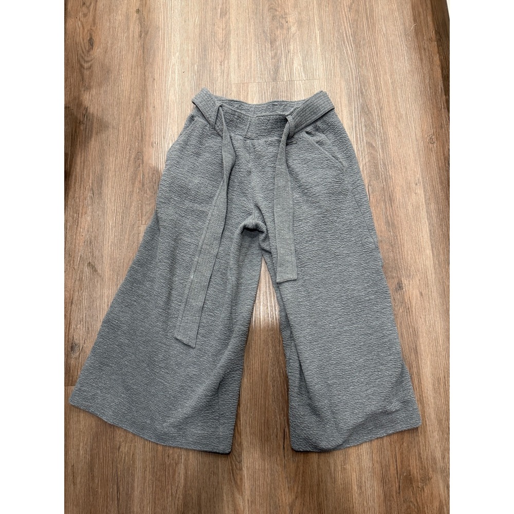 Sweaty Betty Grey Textured Wide Leg Culotte Belted Pants Womens Size S Small - Picture 2 of 7